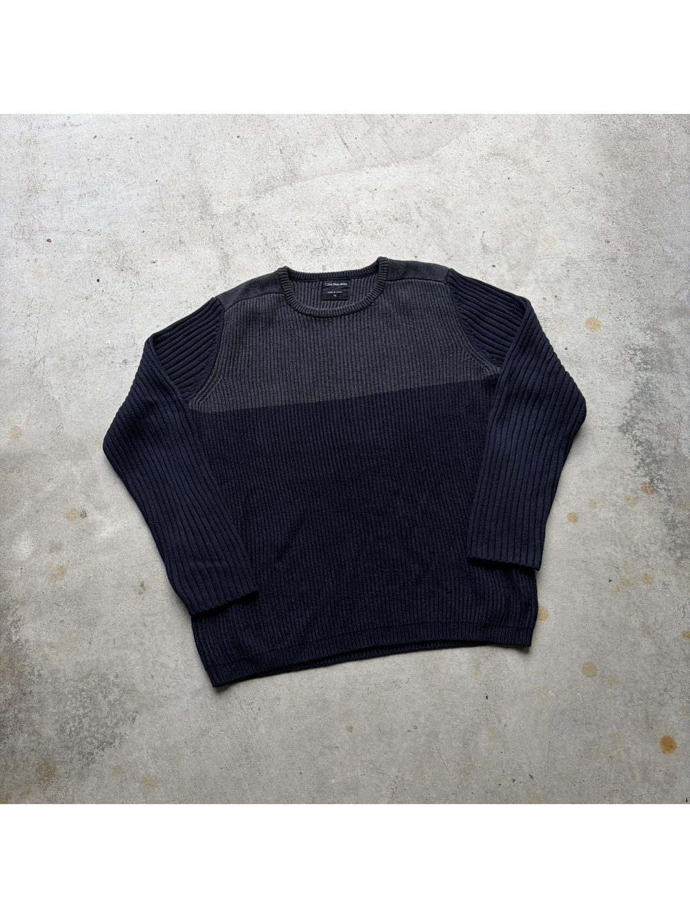 Calvin Klein Jeans Men's XXL Ribbed Knit Sweater in Black &